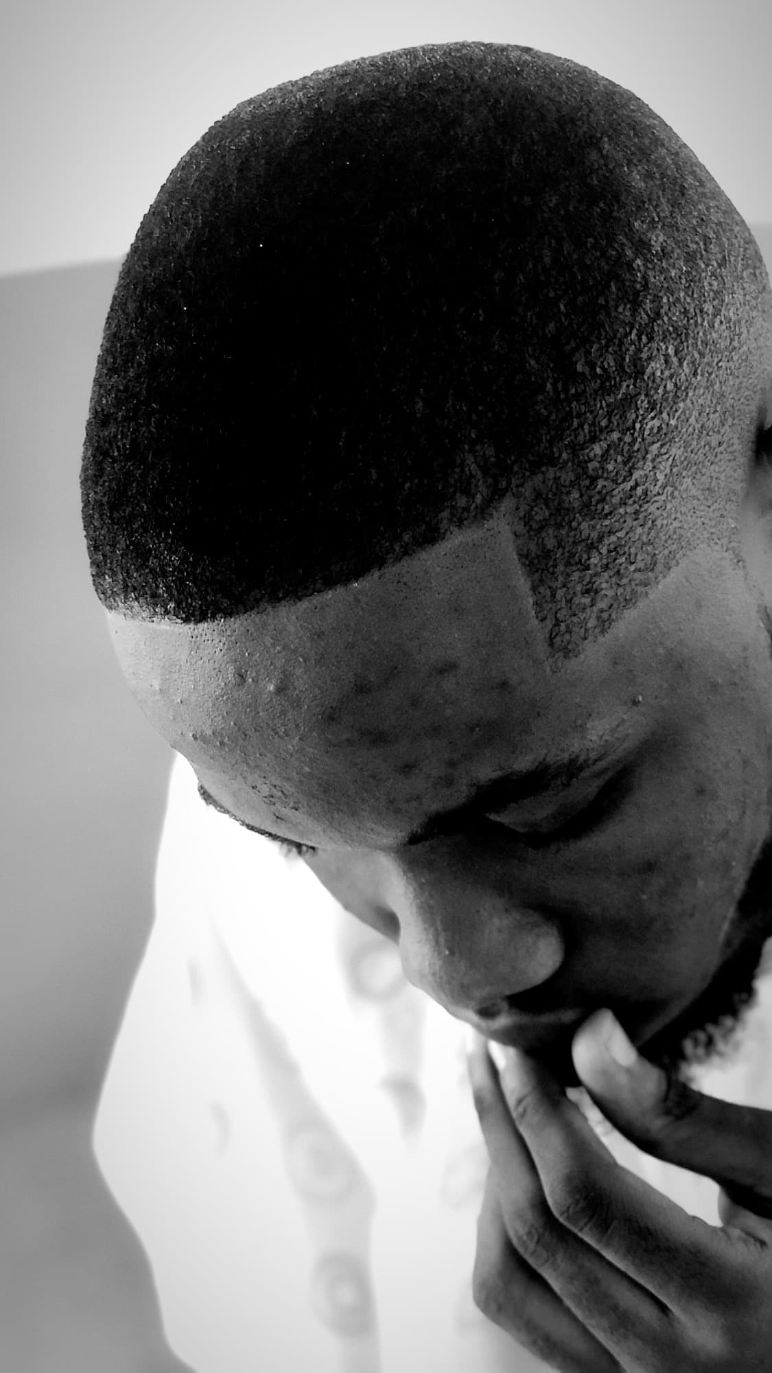 Sharp fade profile from Onenoblecrest